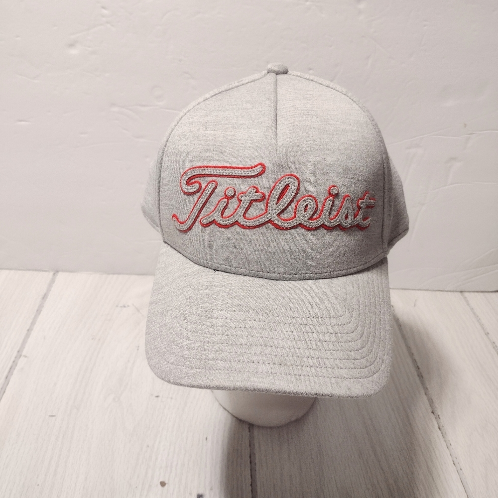 Titleist Golf Hat Cap Size Small Flex Stretch Fitted Gray Red Logo Pro L/XL